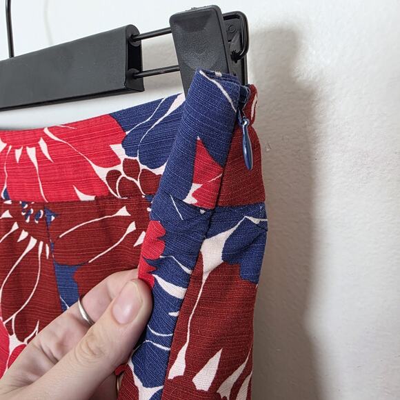 Boden Red White Blue Floral A-Line Mini Cute Twee Patriotic Mini Skirt Size 4 - Picture 6 of 7
